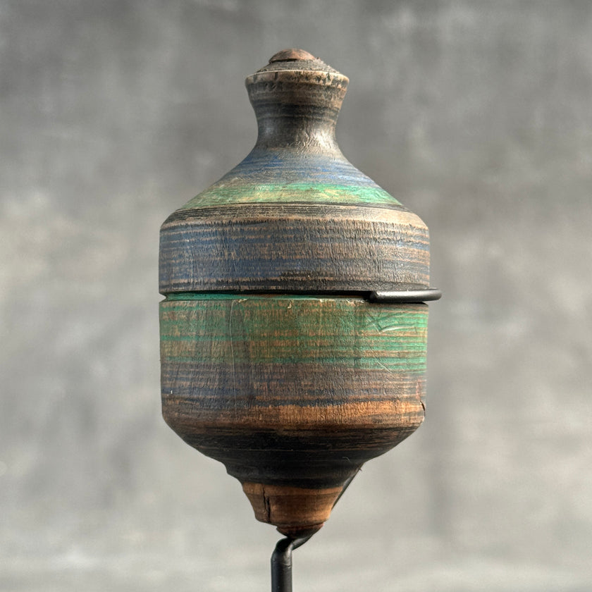 Lombok island spinning top  - CoC,A/005