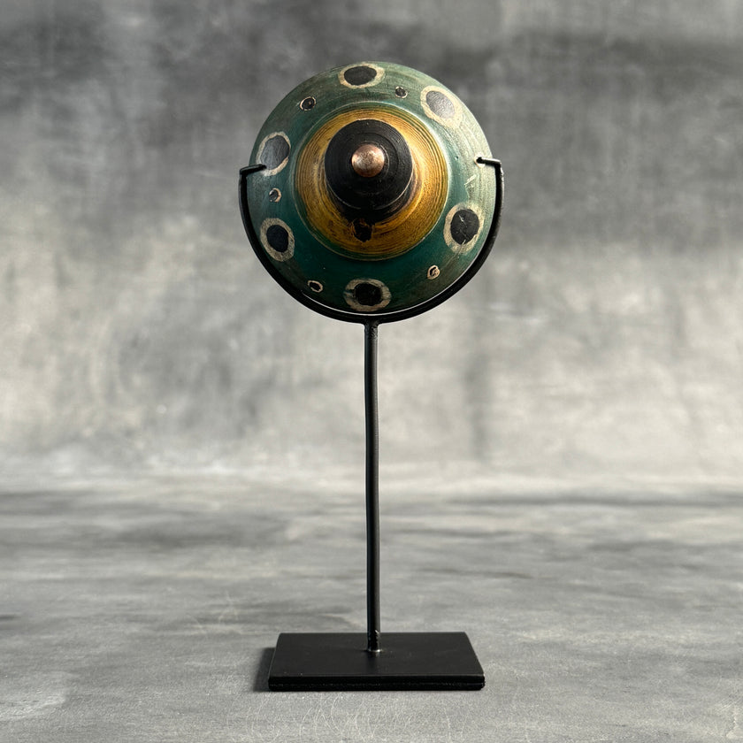 Lombok island spinning top  - CoC,A/005