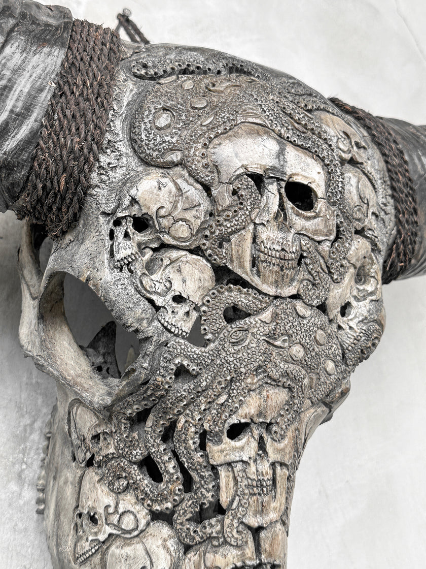 Caved Waterbuffalo Skulls with Human skull oktopus Carving Skull,A/094