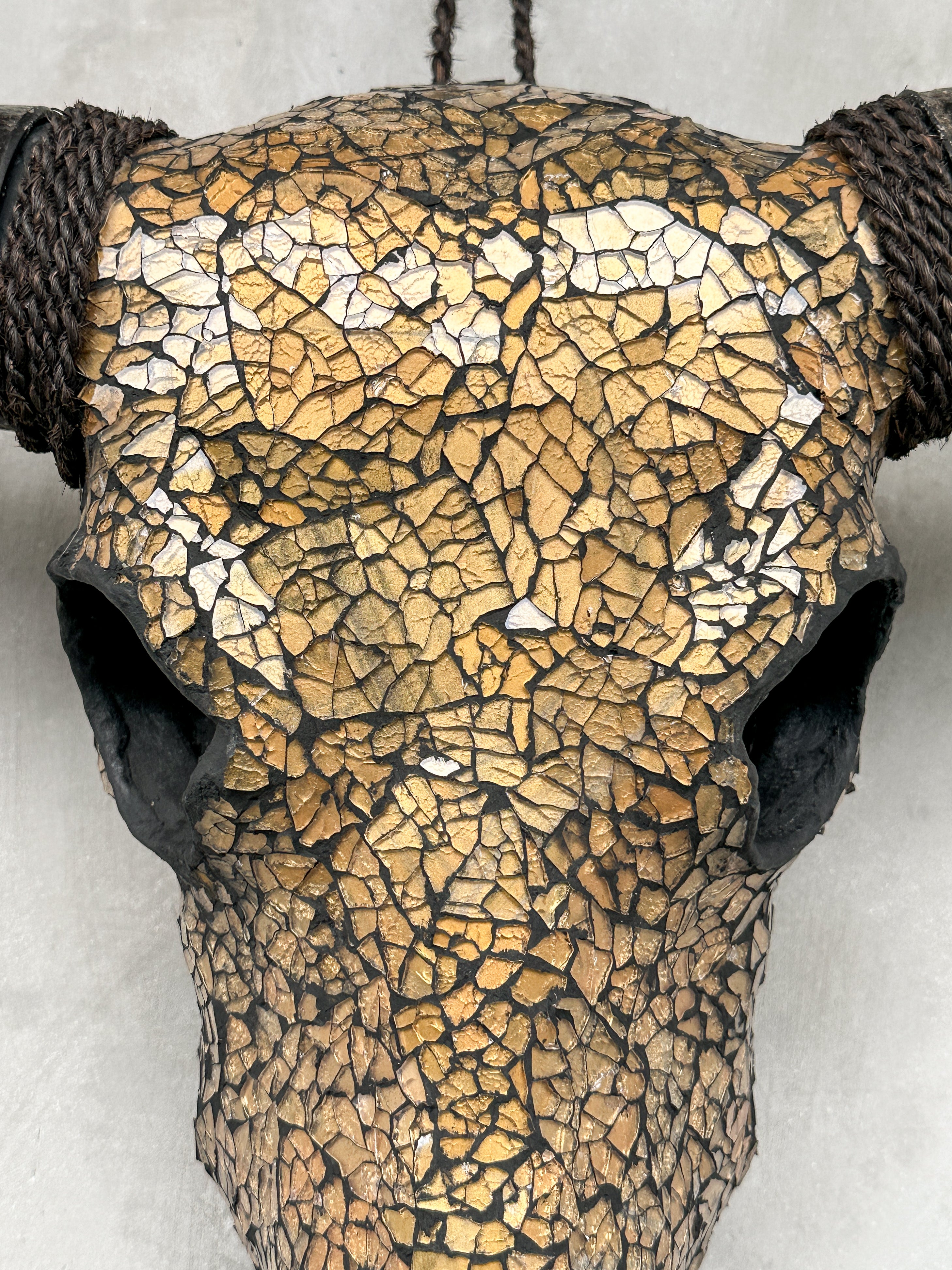 Gold Mosaic Buffalo Skull – Decorative Wall Skull with Horns for Boho, Western, Modern Rustic, or Luxe Interior Wall Styling - Skull,A/131
