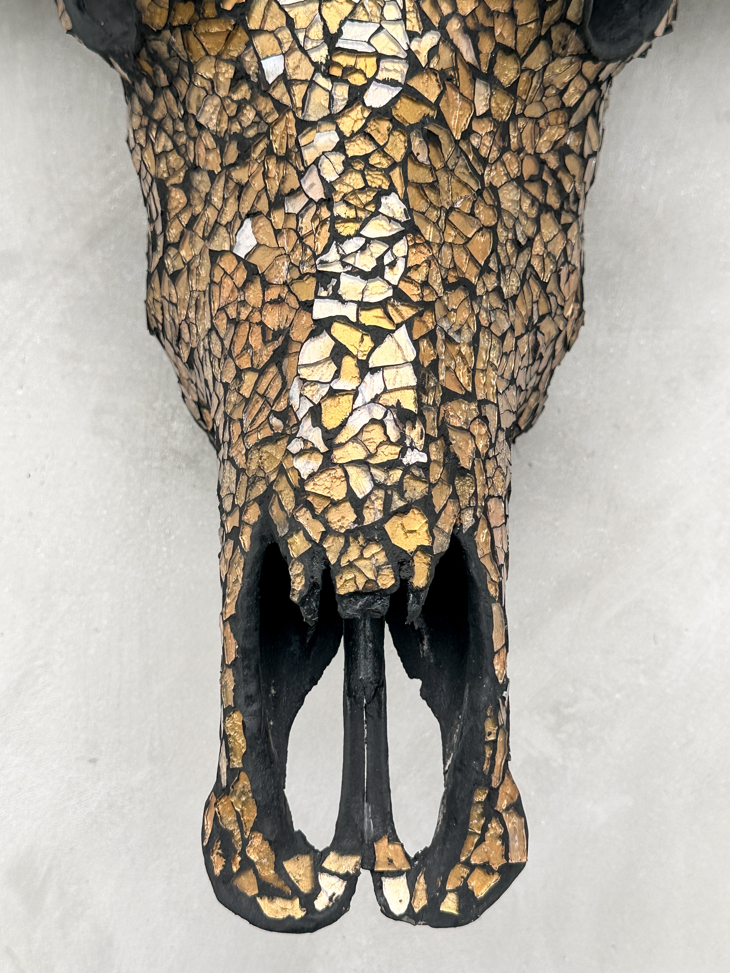 Gold Mosaic Buffalo Skull – Decorative Wall Skull with Horns for Boho, Western, Modern Rustic, or Luxe Interior Wall Styling - Skull,A/131