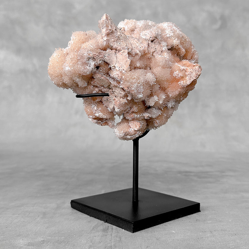 Beautiful Blush Pink Crystal cluster CC/576