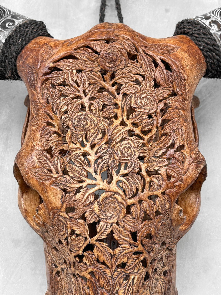 Fully carved cow skulls with Rose Carving Skull,A/086