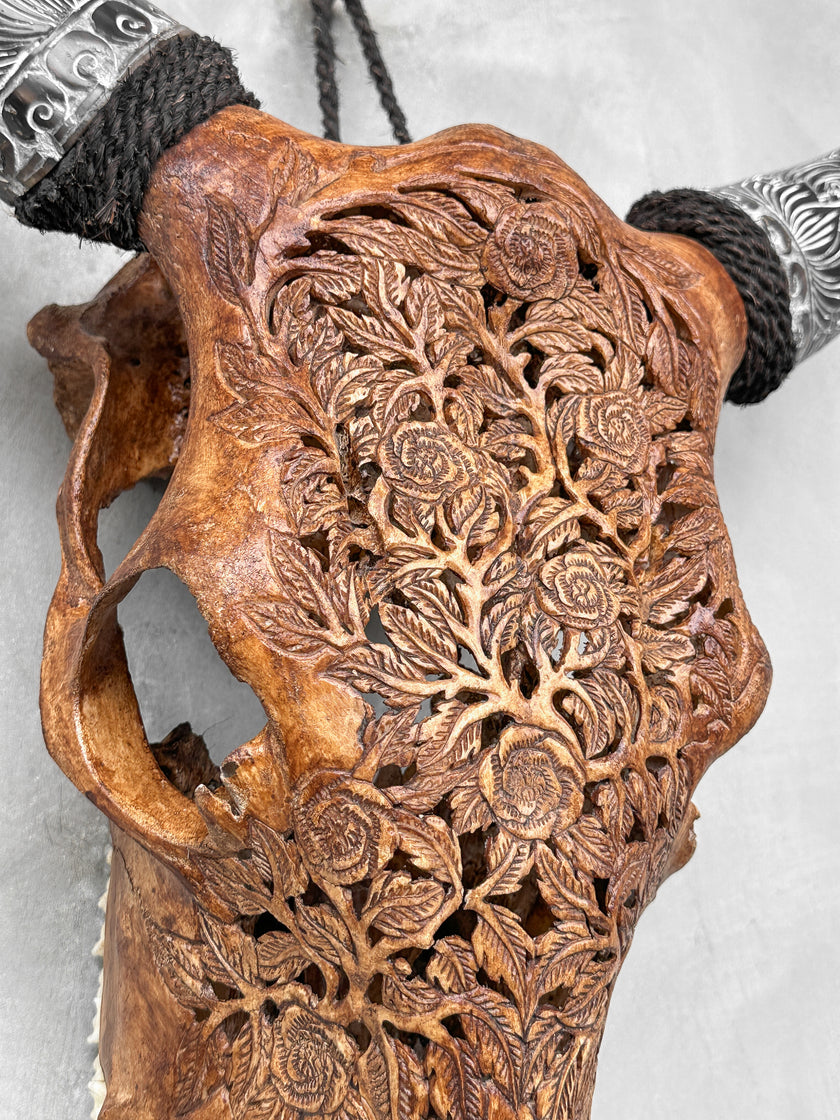 Fully carved cow skulls with Rose Carving Skull,A/086