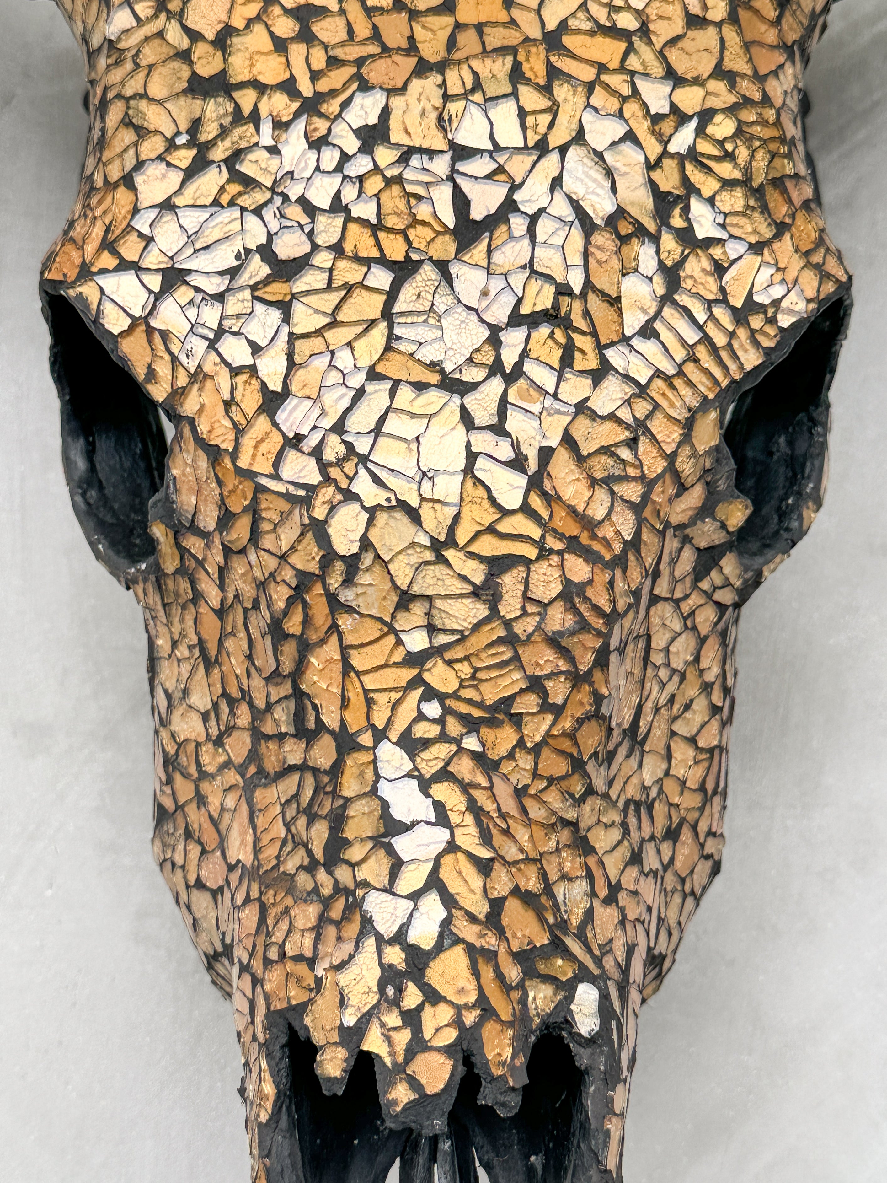 Gold Mosaic Cow Skull Wall Decor – Decorative Cow Skull with Horns for Boho, Western, or Modern Rustic Style Homes - Skull,A/125