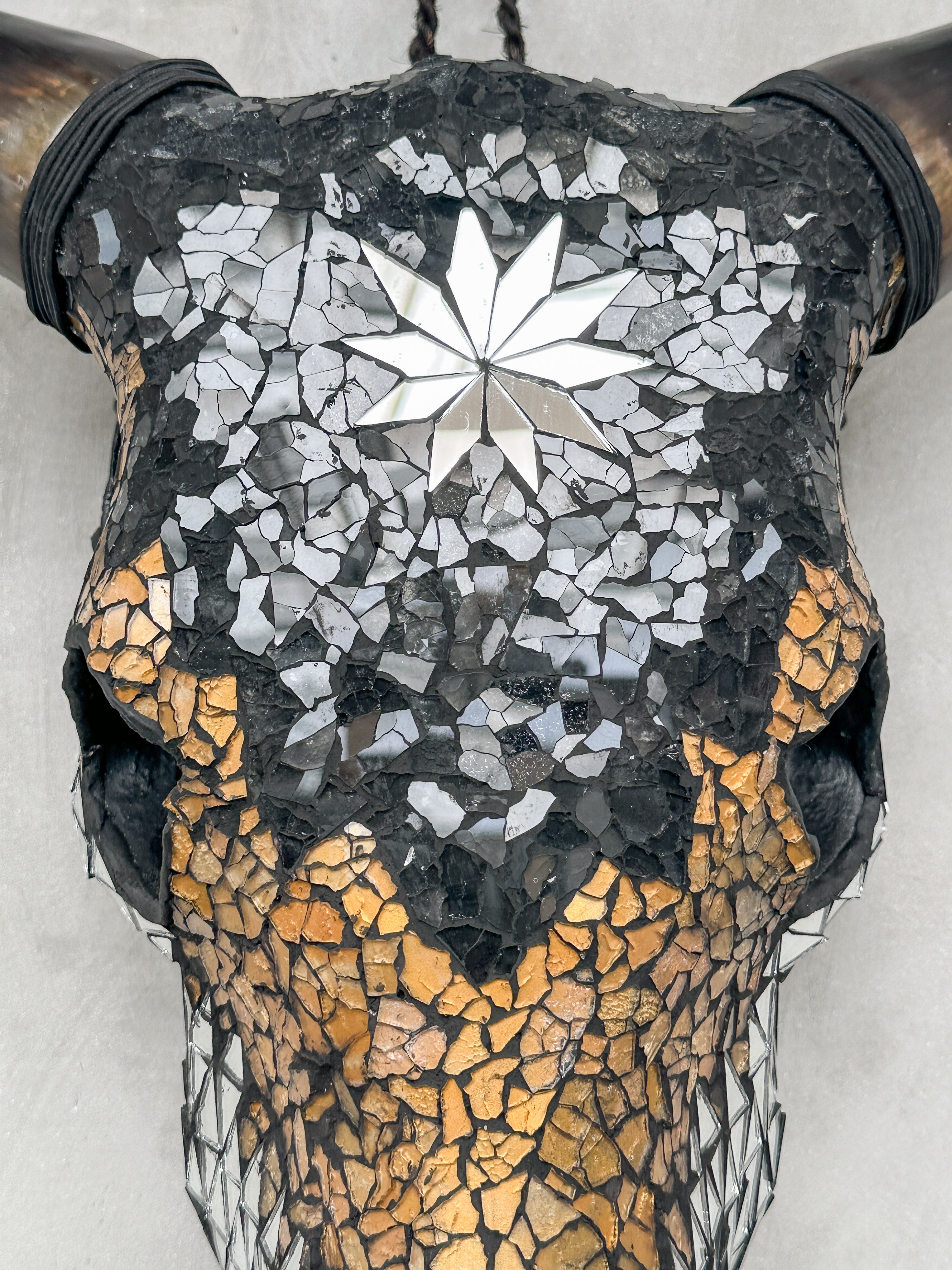 Star Mosaic Cow Skull – Gold, Black & Silver Wall Decor with Glossy Horns for Boho, Eclectic, or Modern Interiors - Skull,A/120