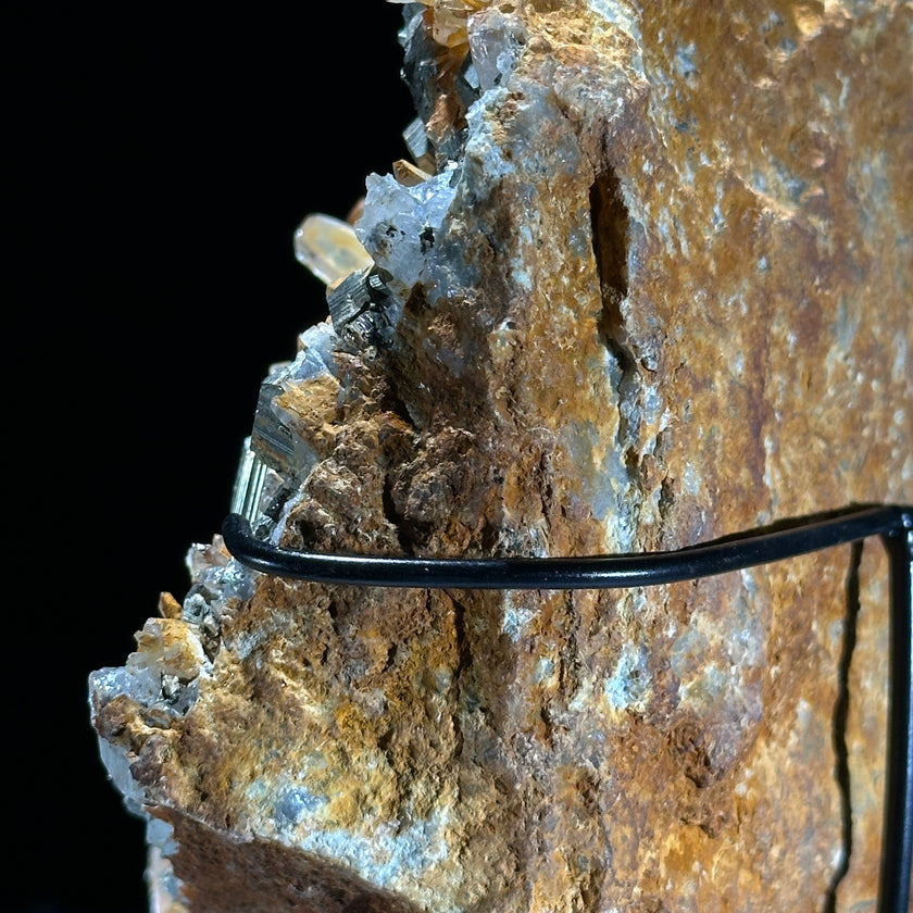 Pyrite Cluster  carving C2/273