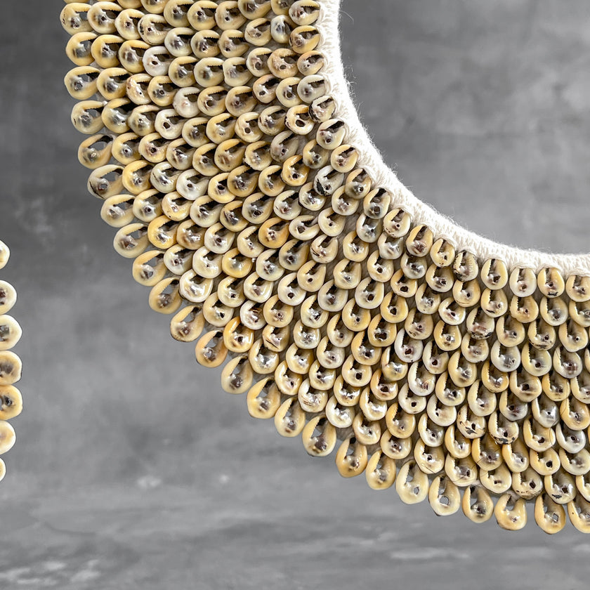 Papua Necklace M+S carving M1/091