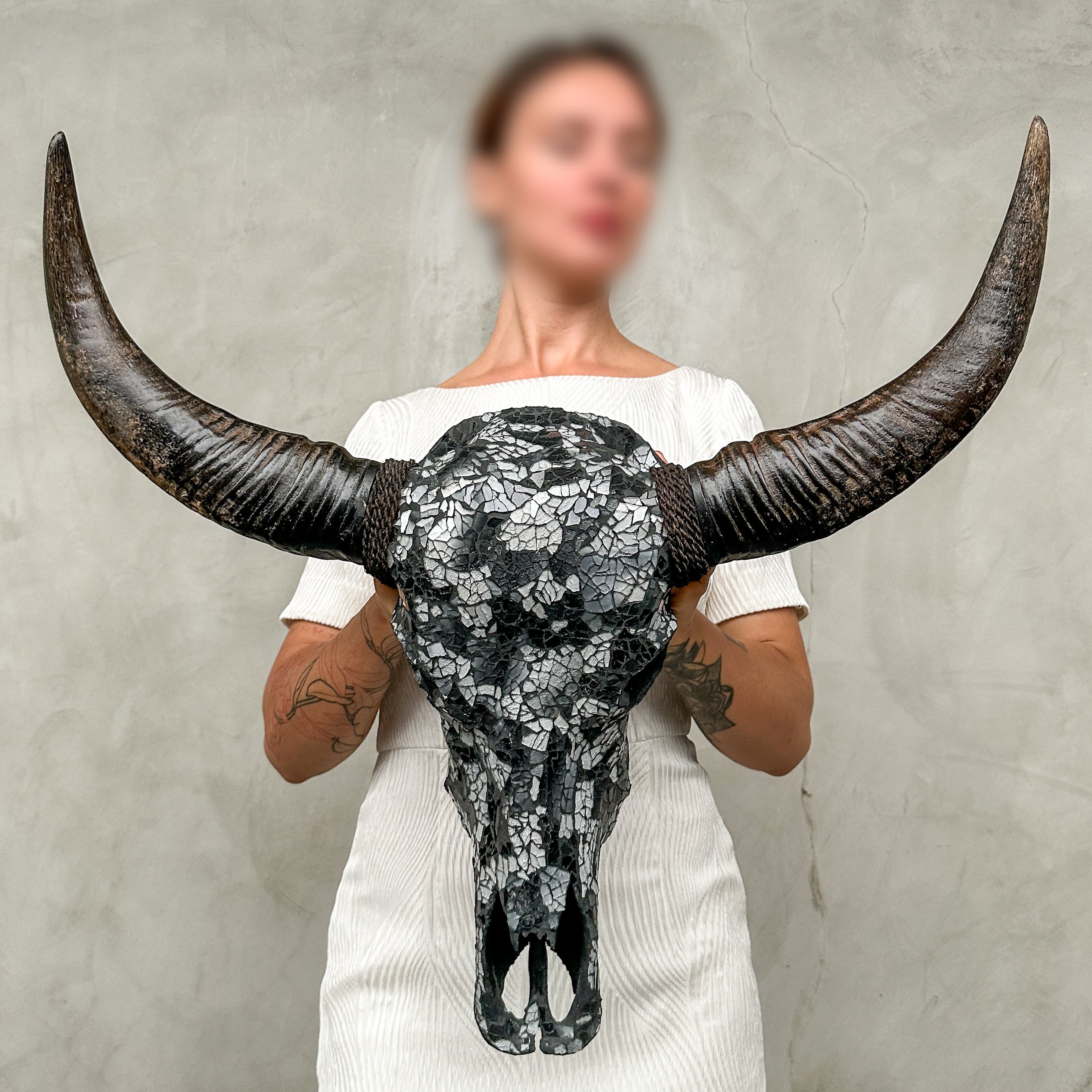 Black and White Mosaic Buffalo Skull Wall Decor – Handmade Horned Skull Art for Western, Boho, or Monochrome Interiors - Skull,A/129
