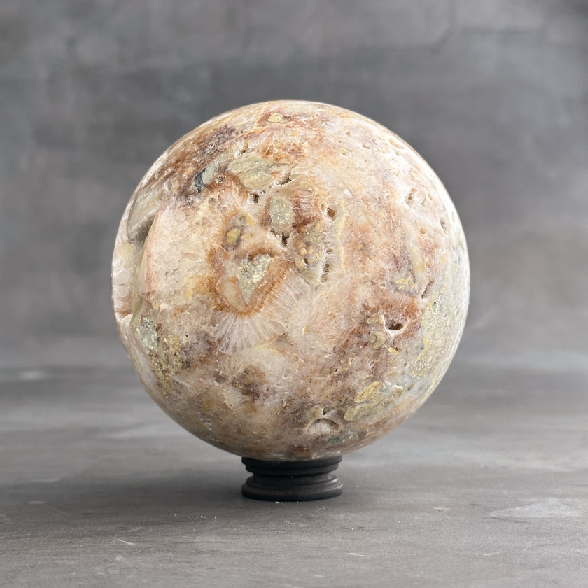 Sphere crystal  carving P1/167