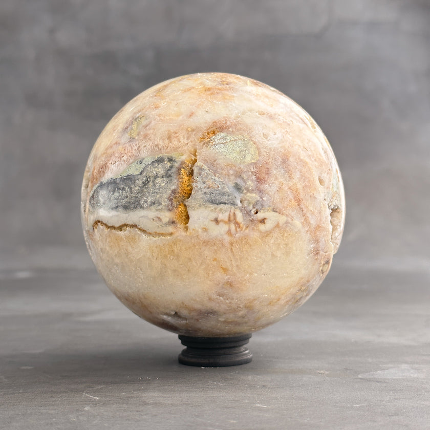 Sphere crystal  carving P1/167