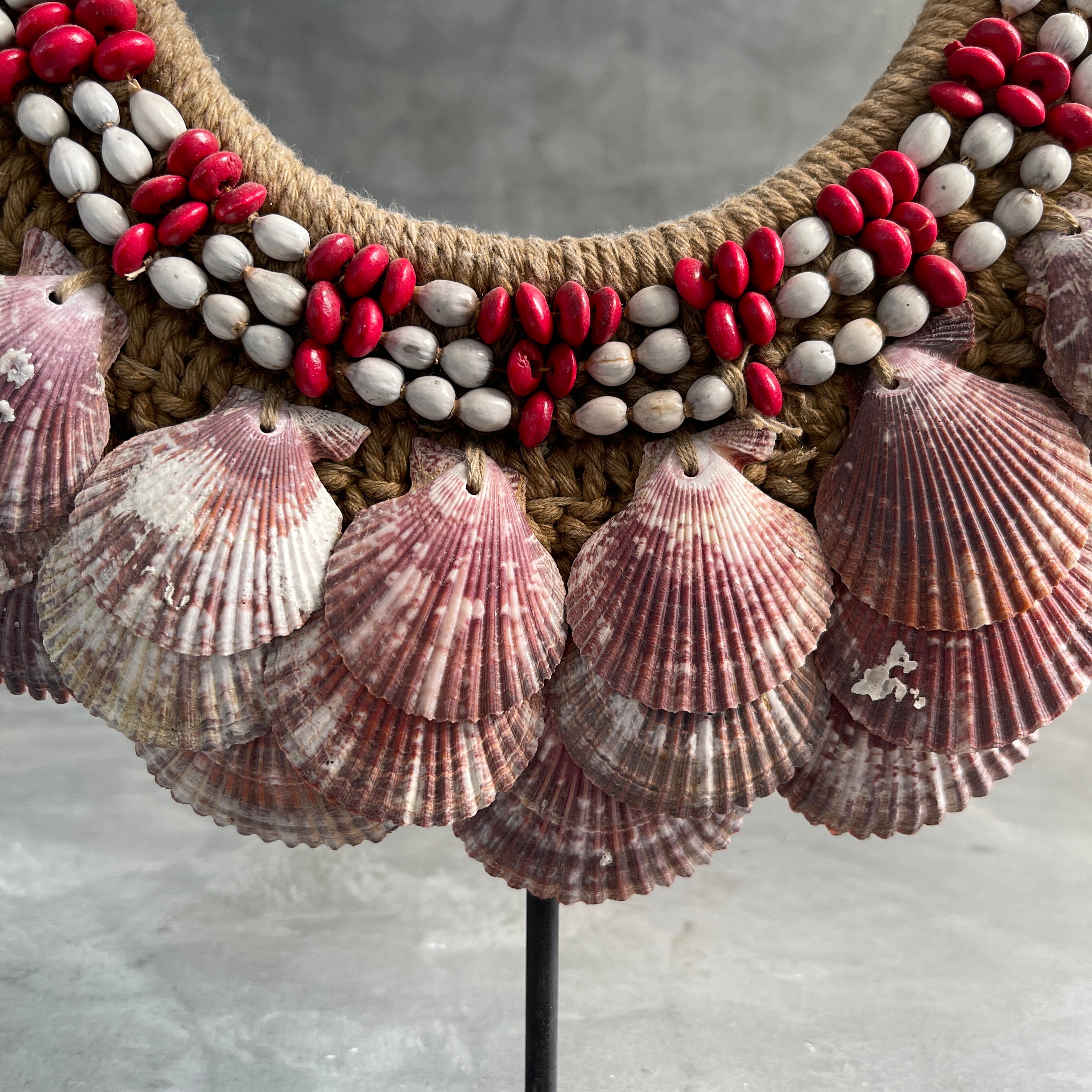 SN9 - Decorative Shell necklace on custom stand - 23/Etsy/559