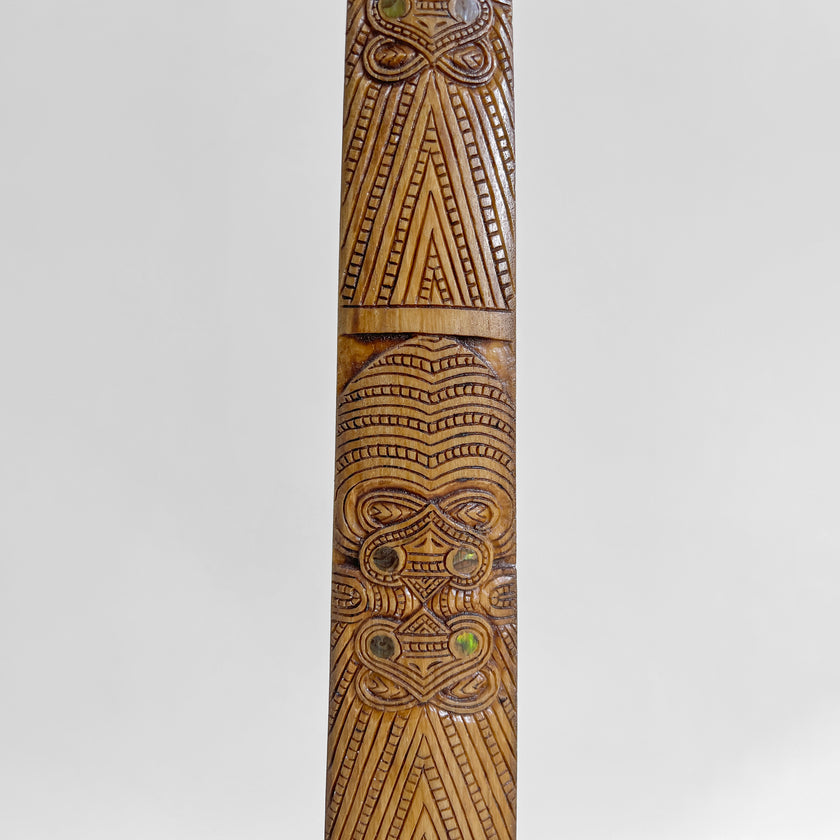 Maori carving Tusks 22/EX/313 Carving Wheku & tiki garis