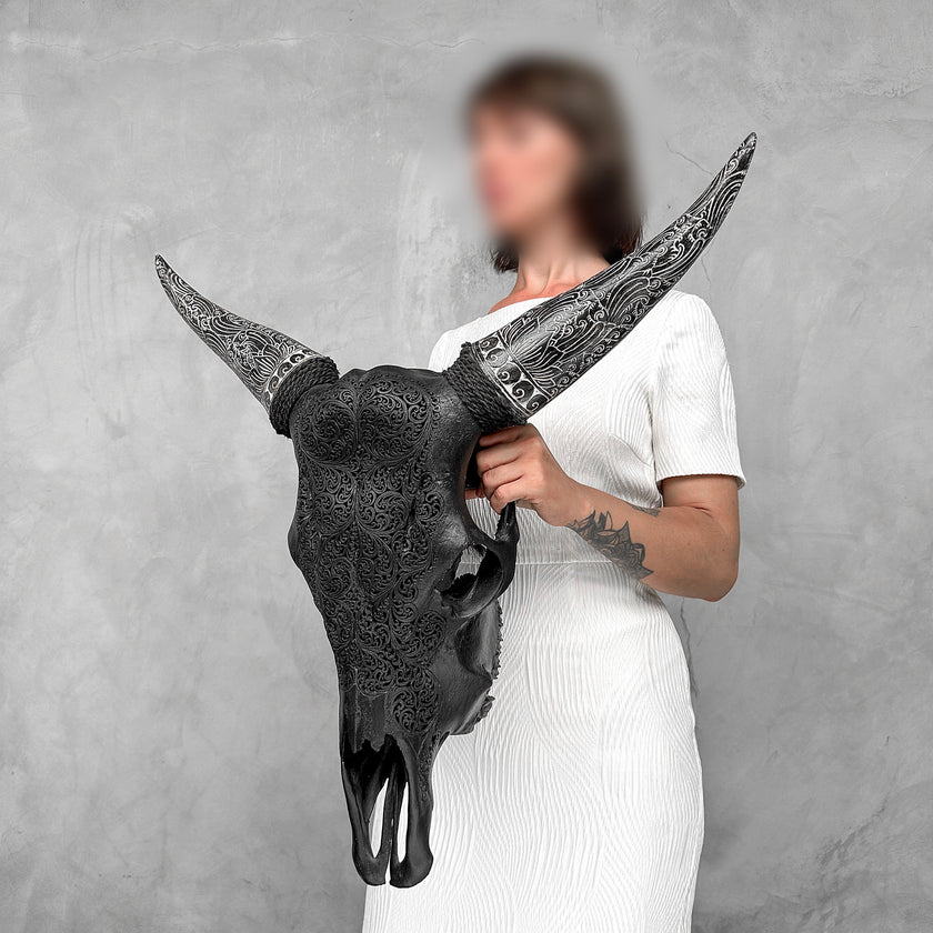 Fully carved cow skulls with Fern Carving Skull,A/178