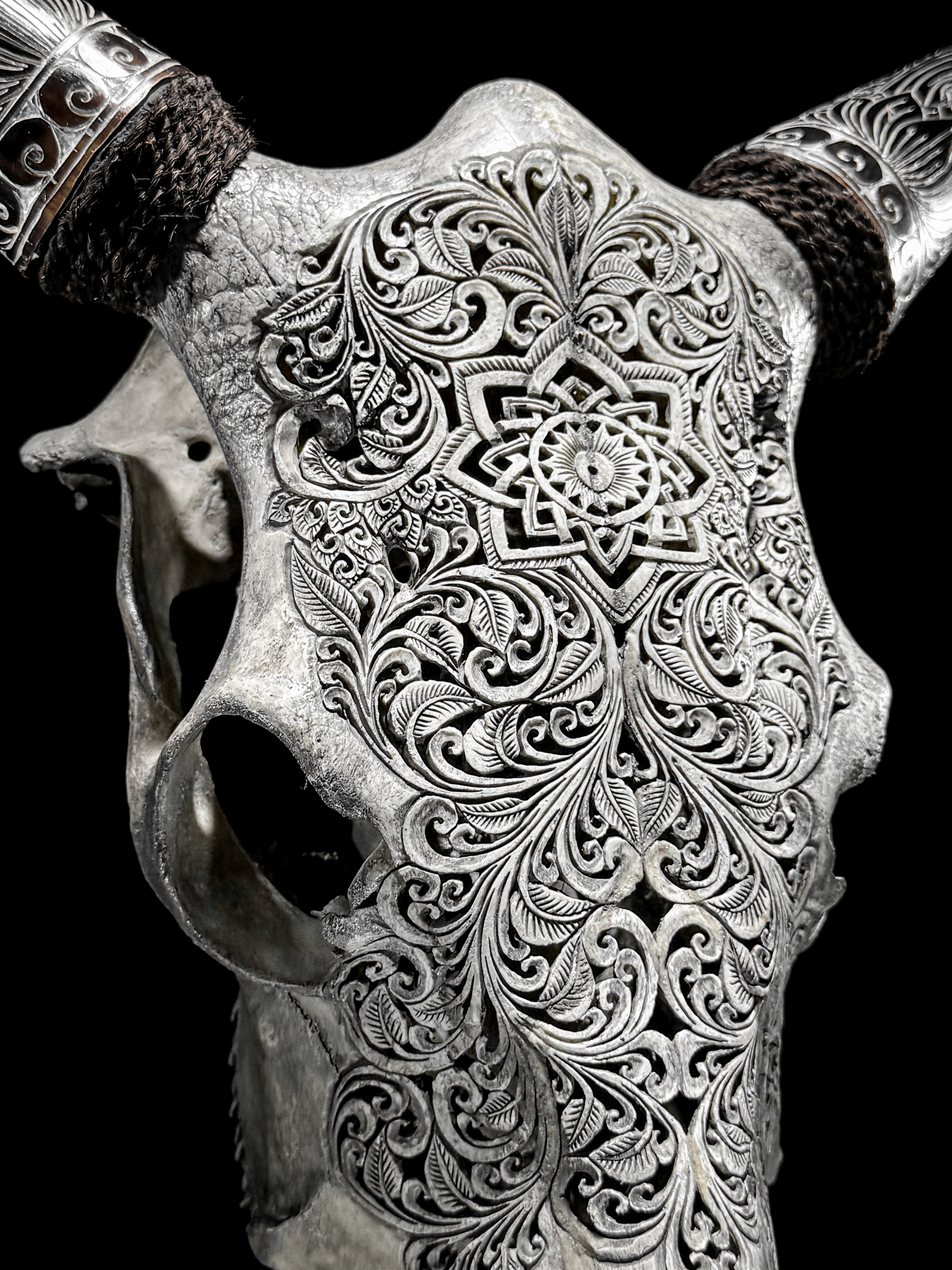 Fully carved cow skulls with Star Mandala Carving Skull,A/084