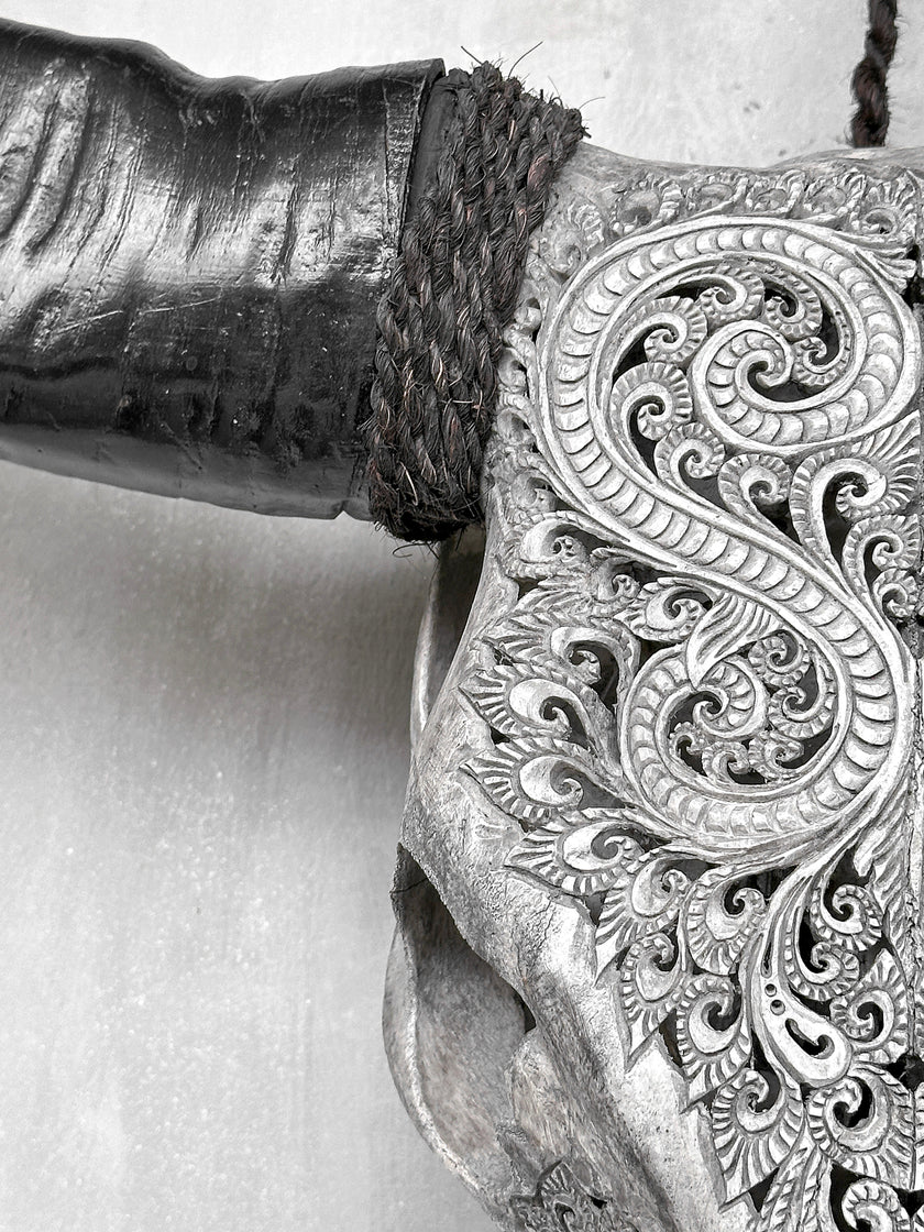 Grey Carved Buffalo Skulls with Leaf motif | Skull,A/176