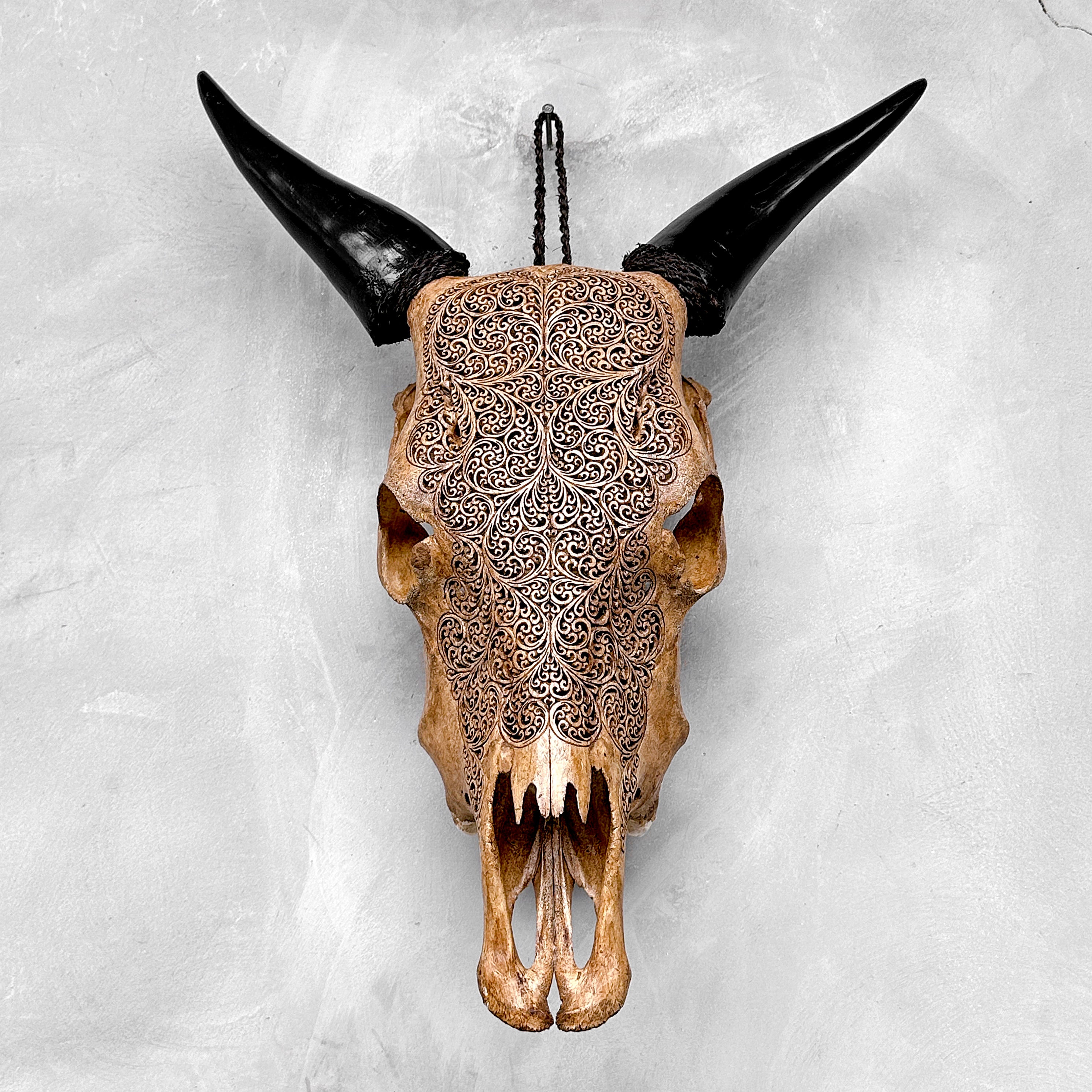 Carved Cow Skulls with Fern Carving Skull,A/183