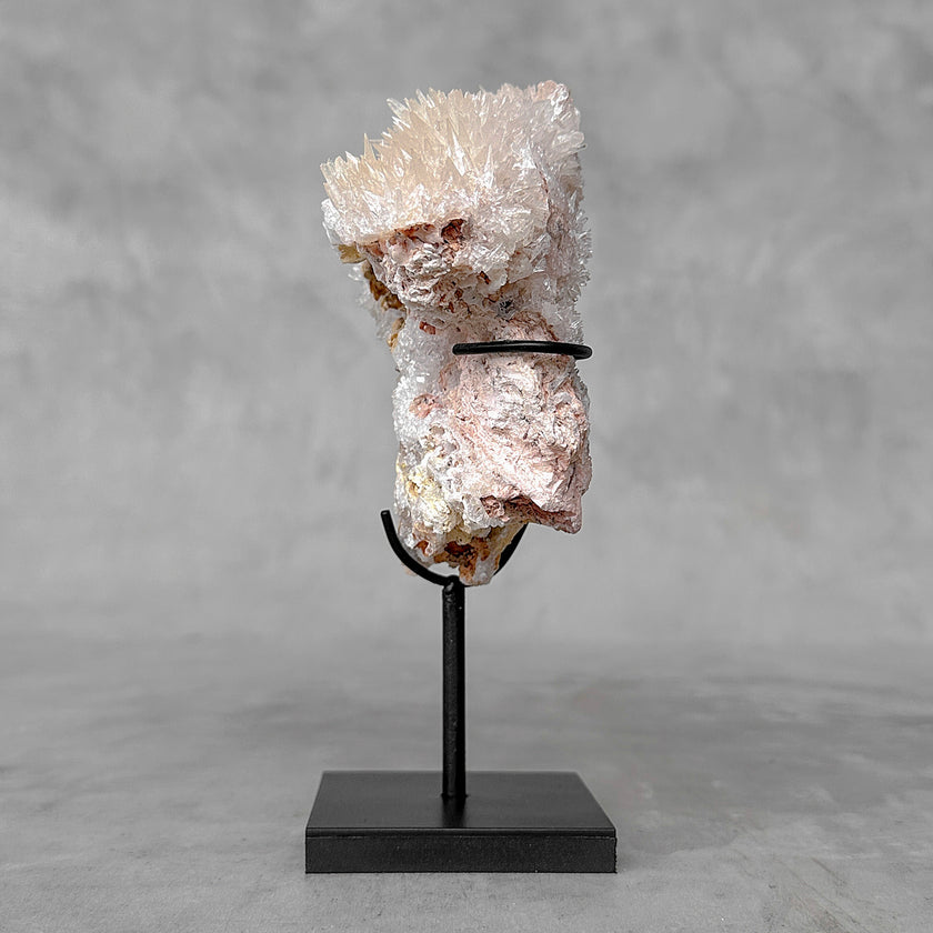 Beautiful Blush Pink Crystal cluster CC/517