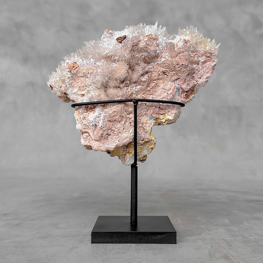 Beautiful Blush Pink Crystal cluster CC/517