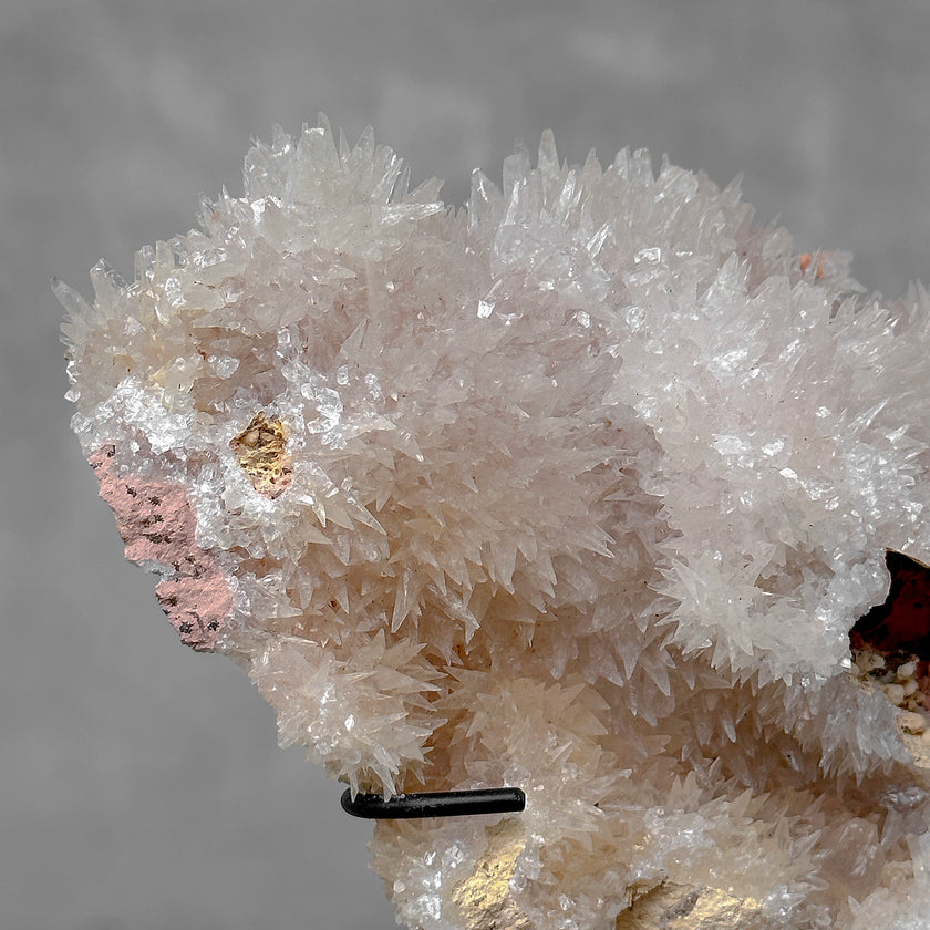 Beautiful Blush Pink Crystal cluster CC/517