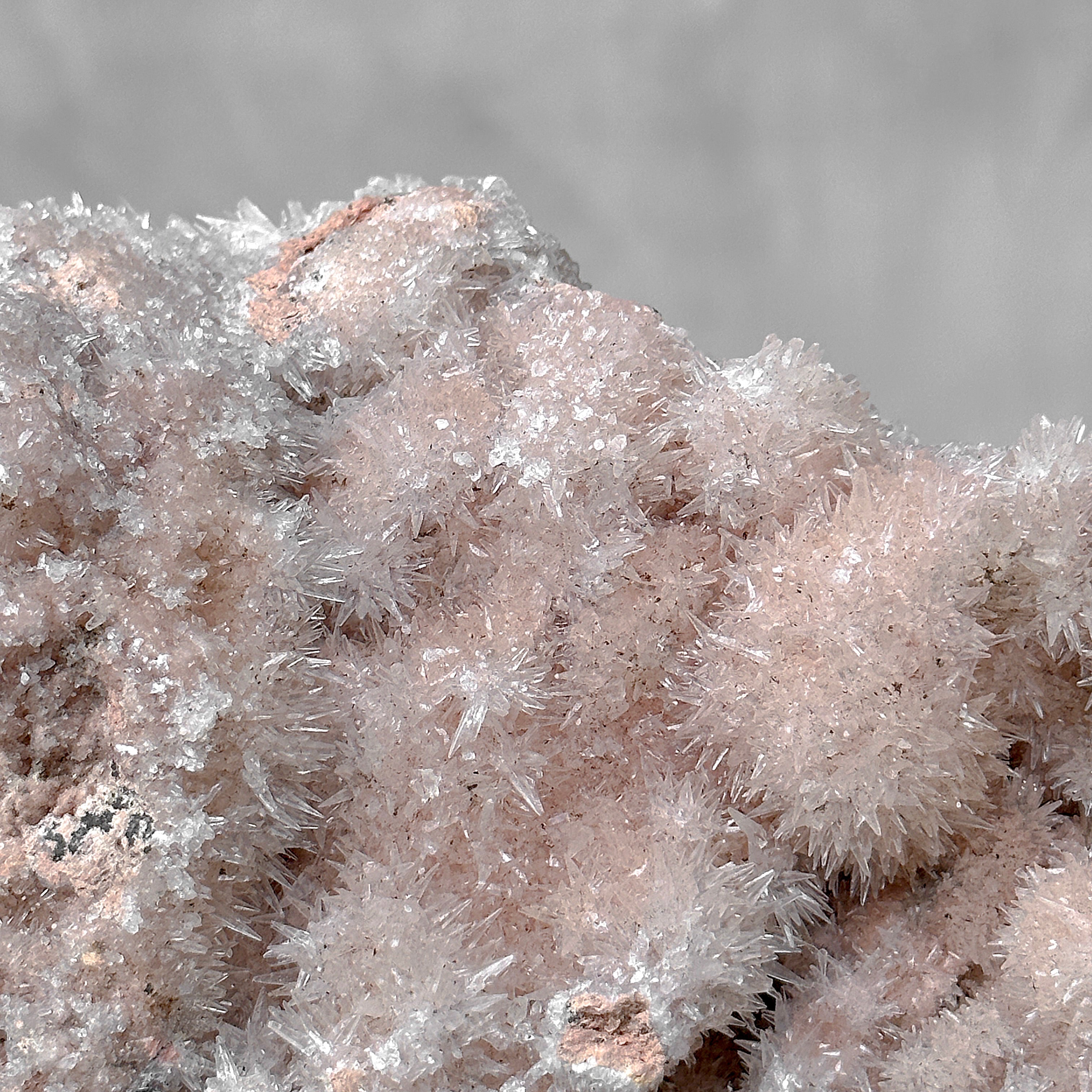 Beautiful Quartz Crystal cluster on a custom stand CC/535