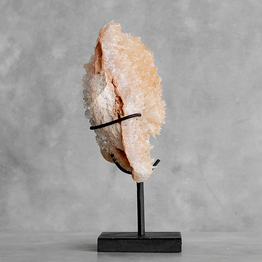 Beautiful Blush Pink Crystal cluster CC/388